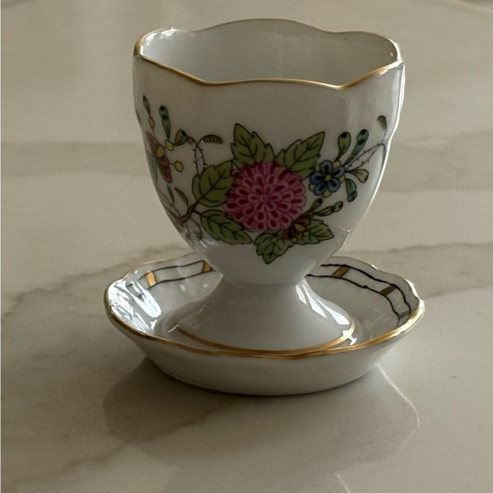 Herend Handpainted Porcelain ‘Indian Basket’ egg cup
